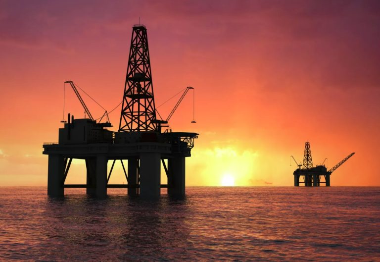 Donald Trump propone subasta de derechos petroleros en el ‘Golfo de América’