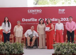 Yolanda Osuna Huerta clausura ciclo 2024-2025 de 13 Academias del DIF Centro con 356 participantes y 25 talleres de empleabilidad