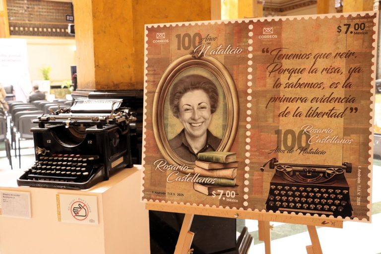 Correos de México celebra a Rosario Castellanos con serie conmemorativa de estampillas por su centenario