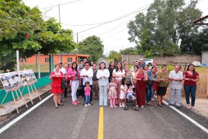 Más de dos mil habitantes mejoran su movilidad con la pavimentación del Camino Los Torres, en Plátano y Cacao