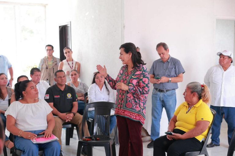 ‘Centro +Cerca’ lleva servicios públicos y soluciones a la colonia Mayito de Villahermosa