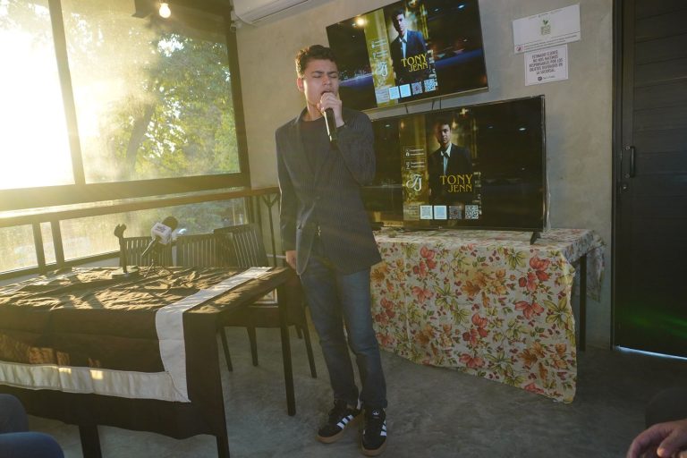 Cantante tabasqueño Tony Jenn estrena video de su primer sencillo ‘Dudo que aún me ames’