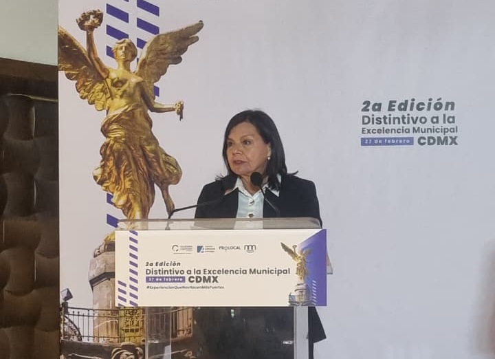 Centro recibe el Distintivo a la Excelencia Municipal 2025 por su Re‑Evolución Digital