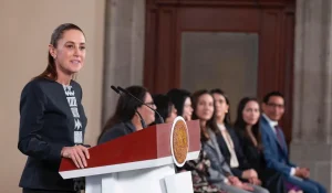 México firma acuerdo con plataformas digitales para combatir violencia en línea contra mujeres